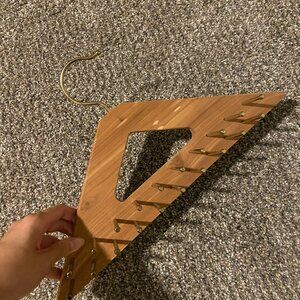 Woodlore 40 Peg Tie & Belt Organizer Rack Hanger Cedar Wood & Brass